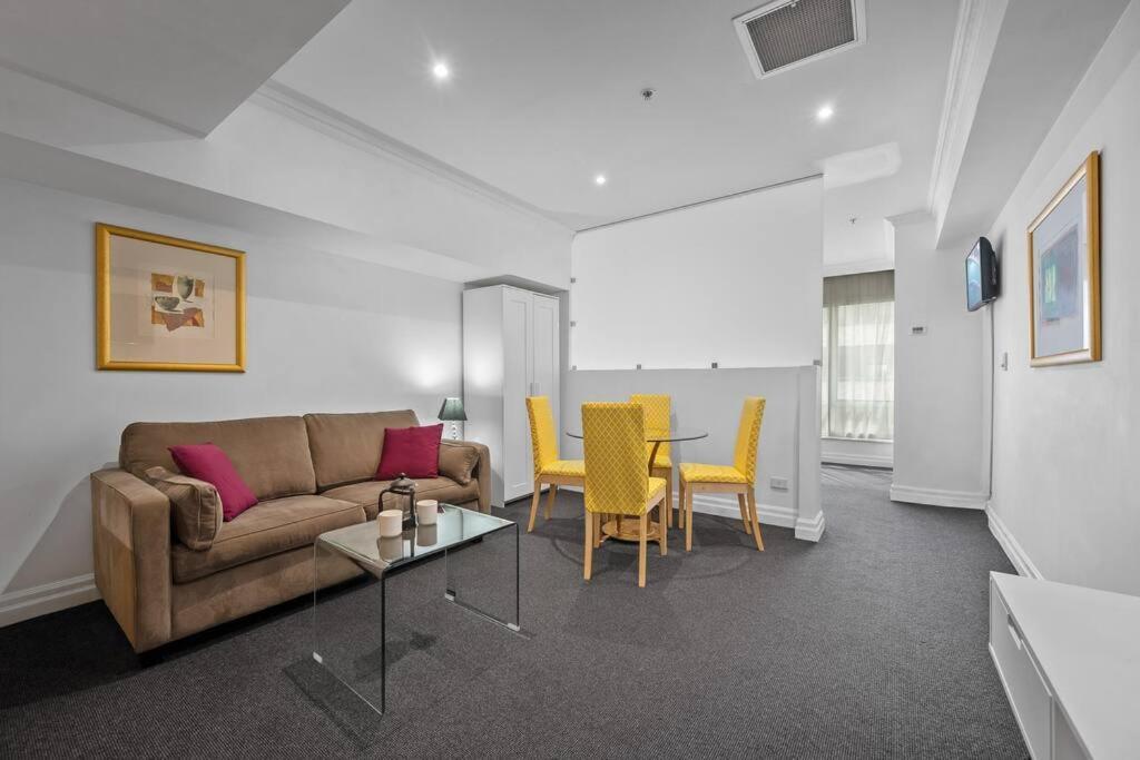 Circular Quay Style Perfect Locations Sleeps 4